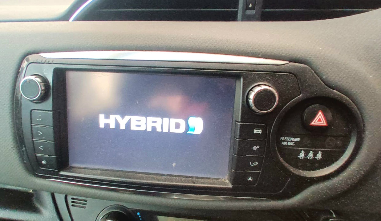 Used Toyota Yaris 2015 for sale - 78137354: Photo 15