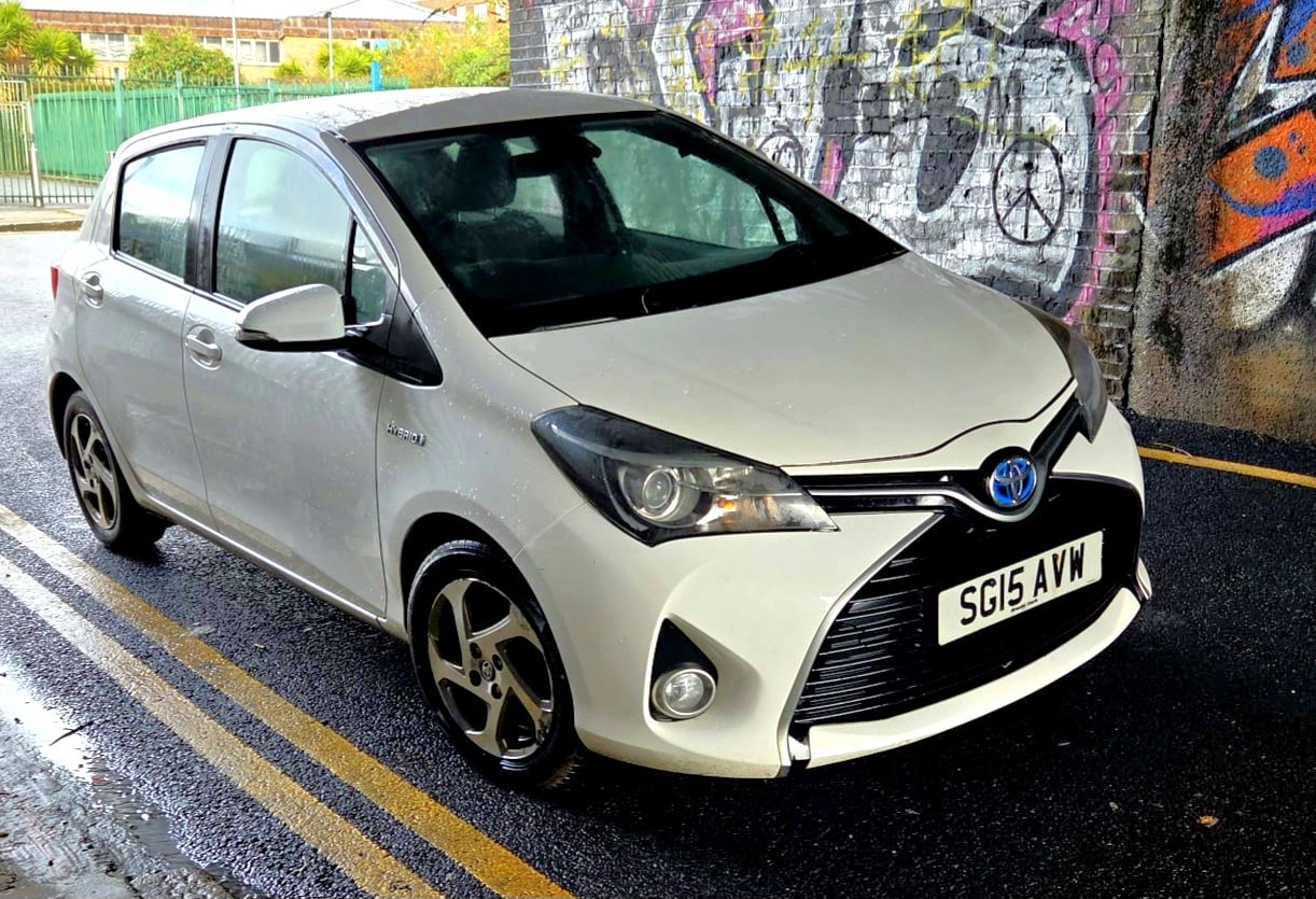 Used Toyota Yaris 2015 for sale - 78137354: Photo 3