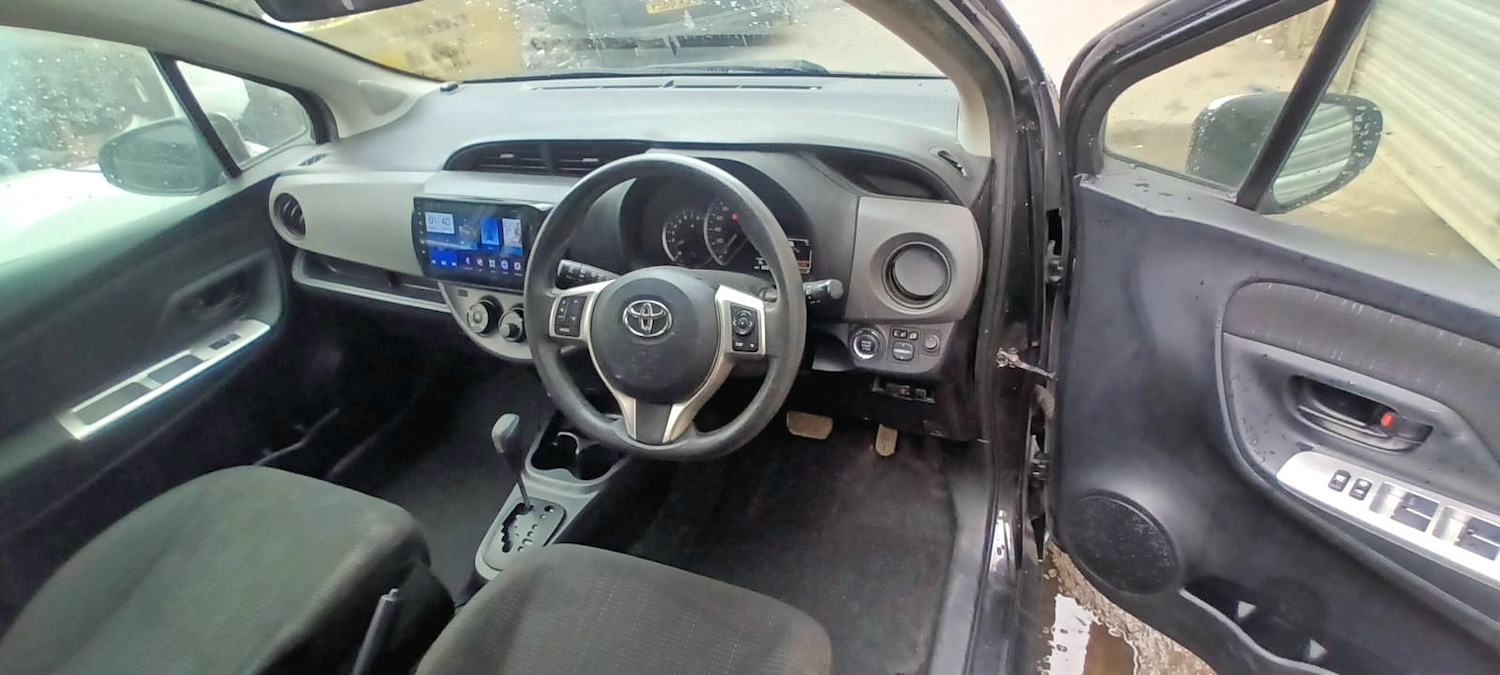 Used Toyota Vitz 2025 for sale - 78199608: Photo 6