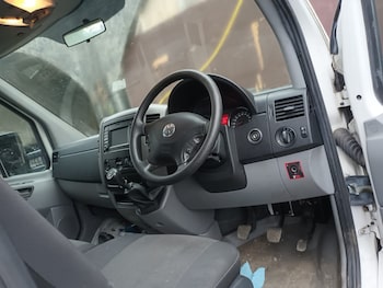 Used Volkswagen Crafter 2017 for sale - 76455679: Photo