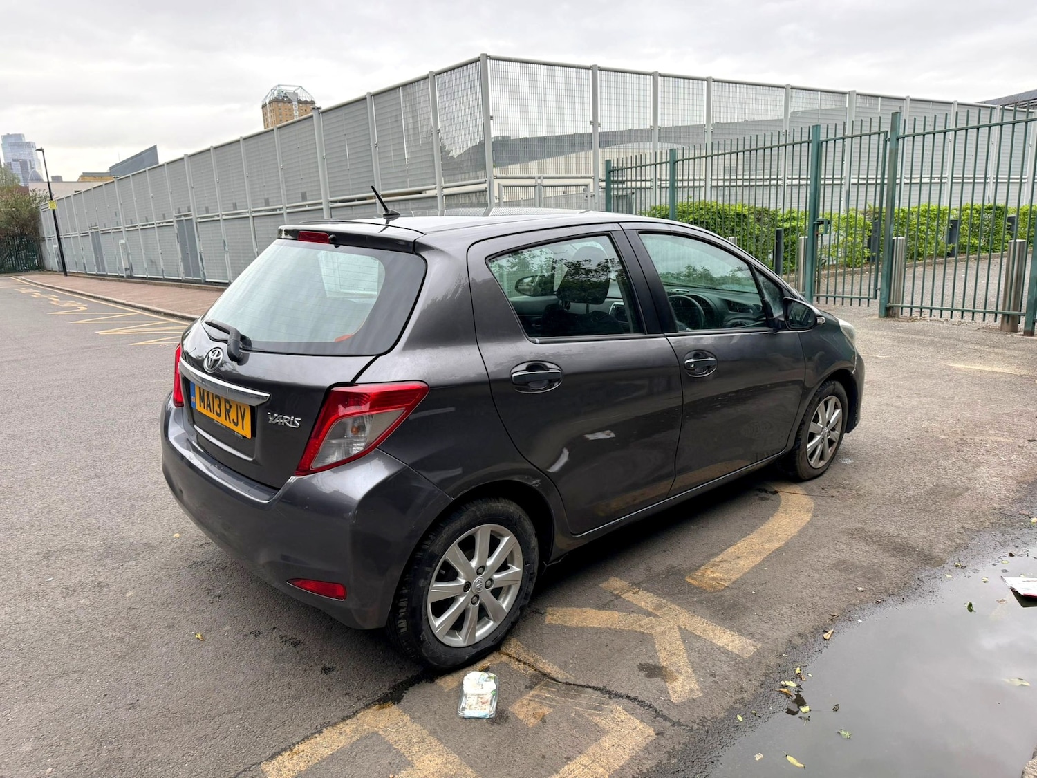 Used Toyota Yaris 2013 for sale - 78202285: Photo 5