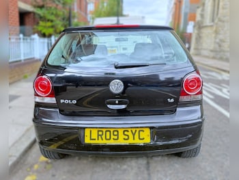 Used Volkswagen Polo 2009 for sale - 75885512: Photo