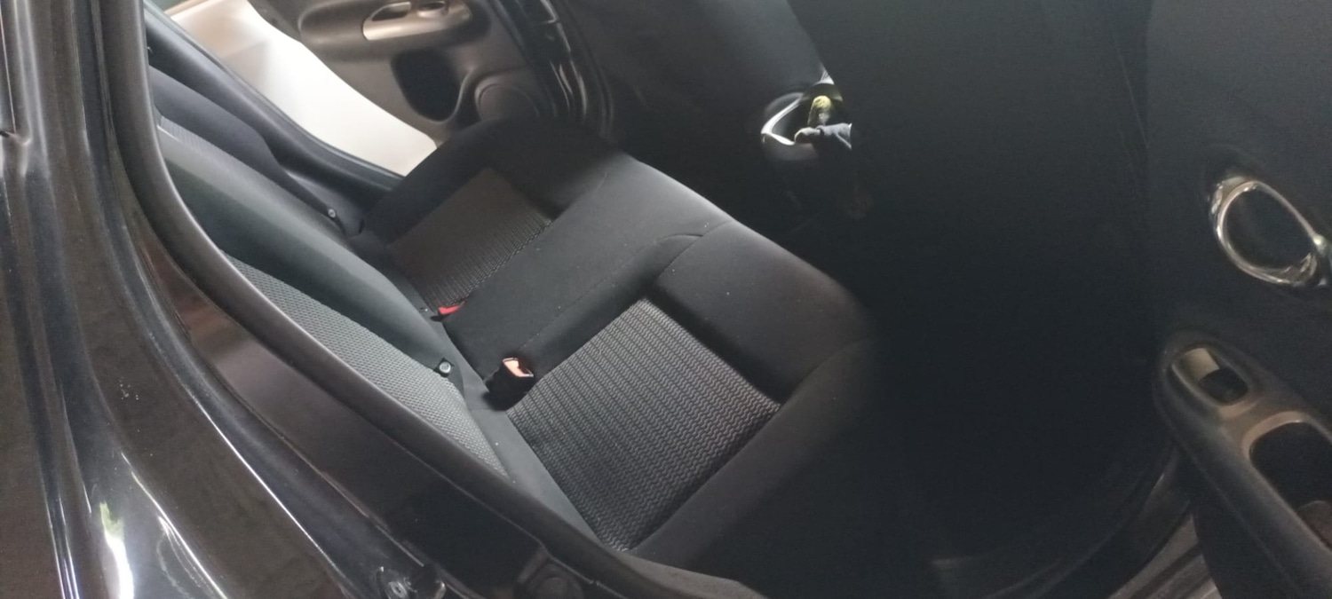 Used Nissan Juke 2015 for sale - 76190411: Photo 20