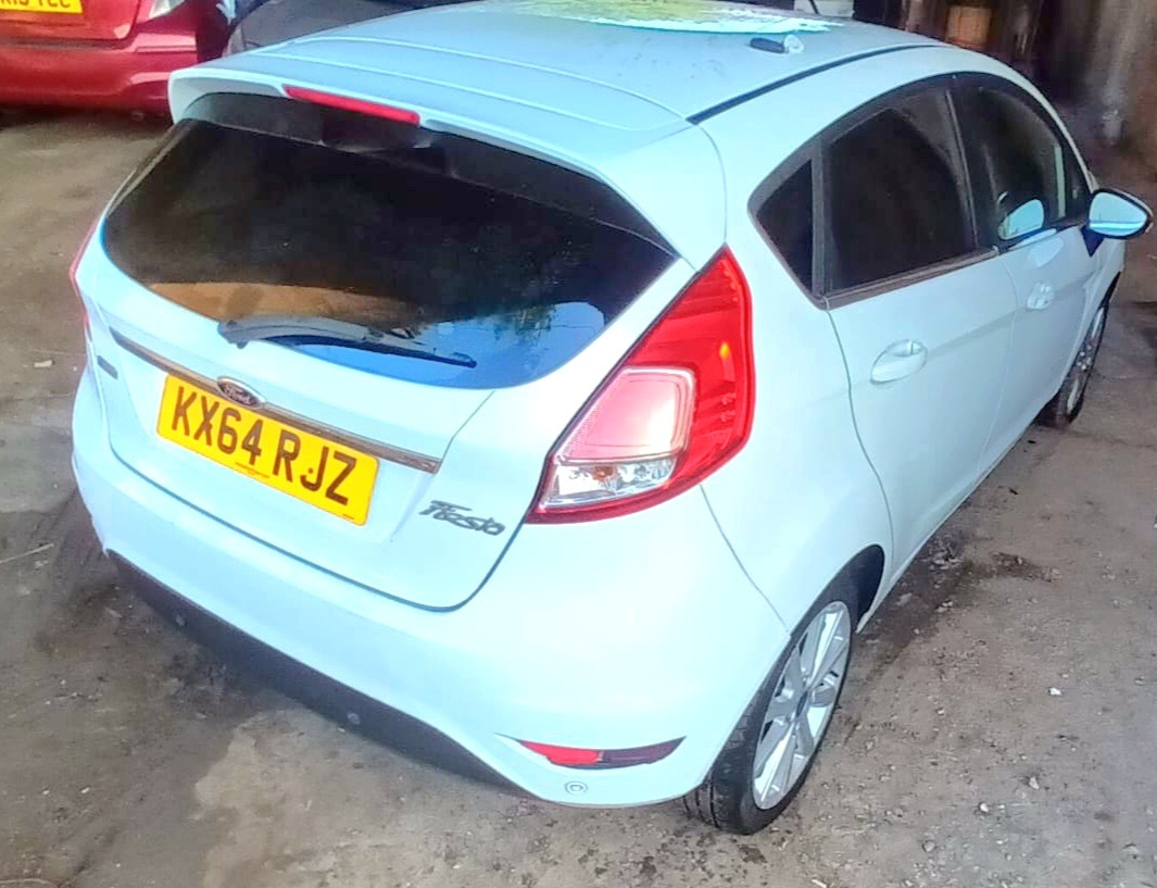 Used Ford Fiesta 2014 for sale - 76644525: Photo 2
