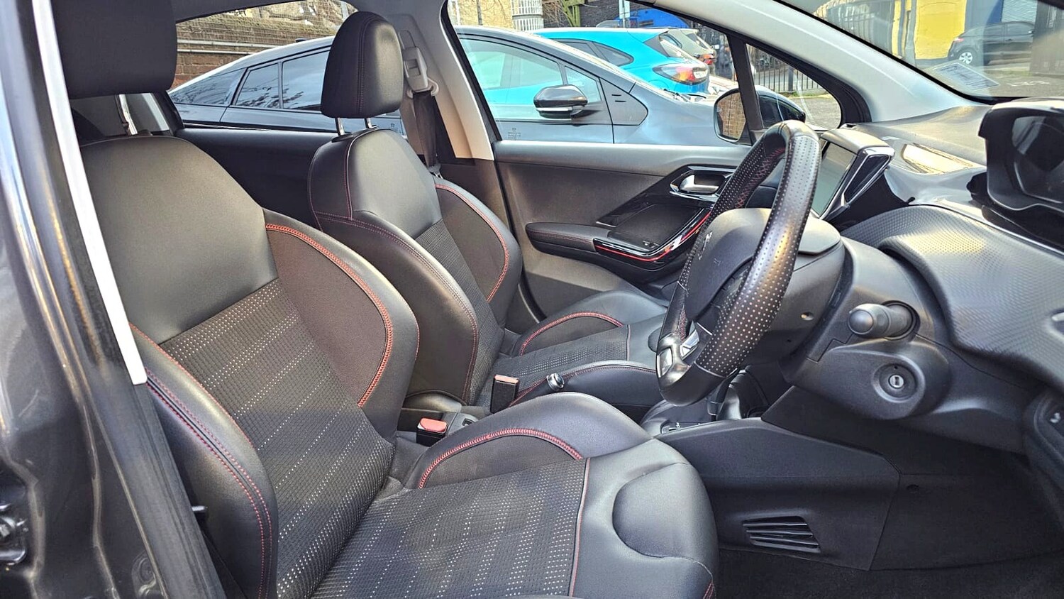 Used Peugeot 208 2018 for sale - 78156475: Photo 27