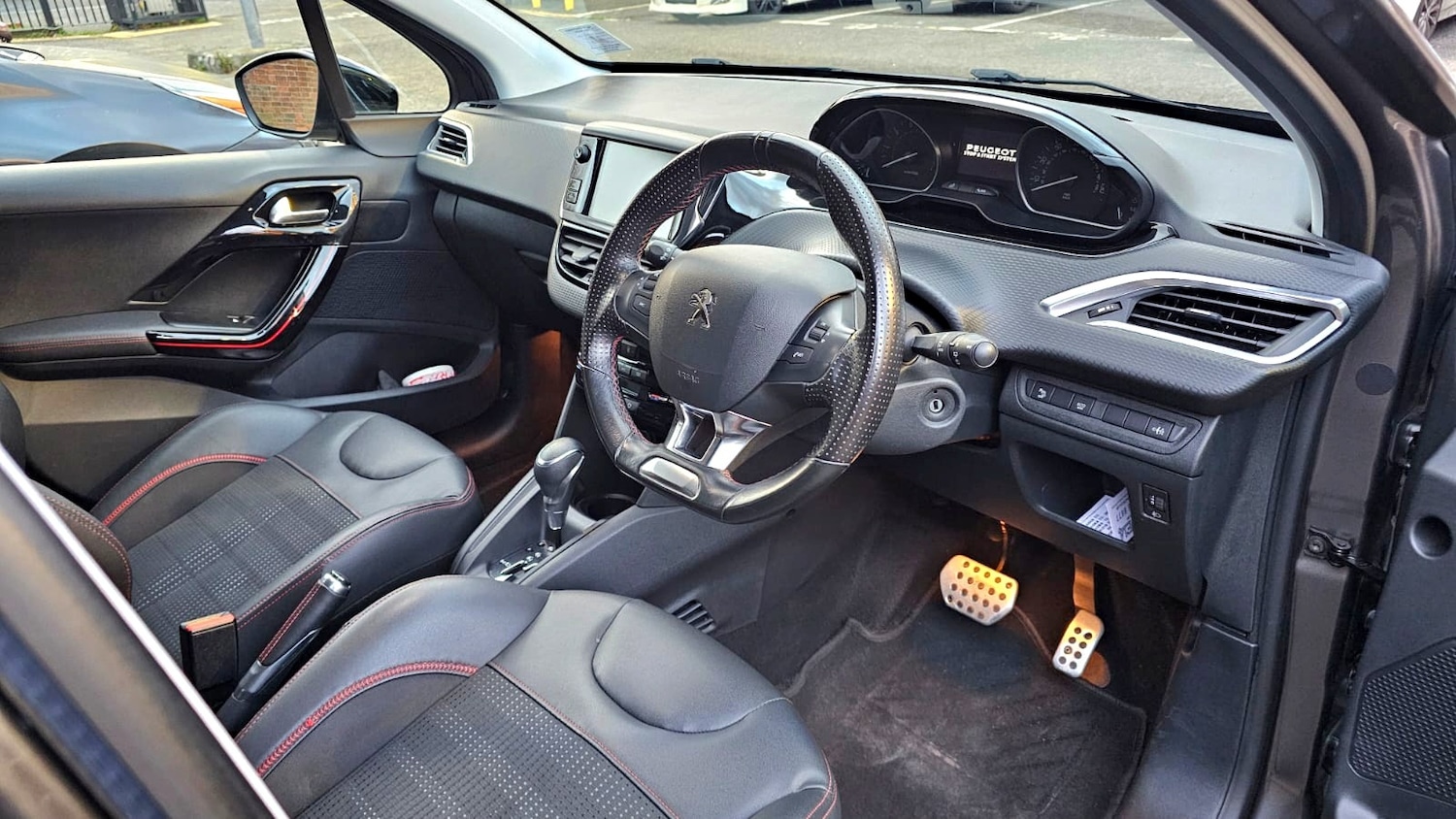 Used Peugeot 208 2018 for sale - 78156475: Photo 4