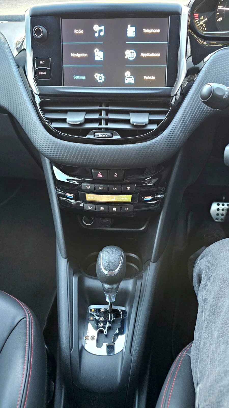 Used Peugeot 208 2018 for sale - 78156475: Photo 5