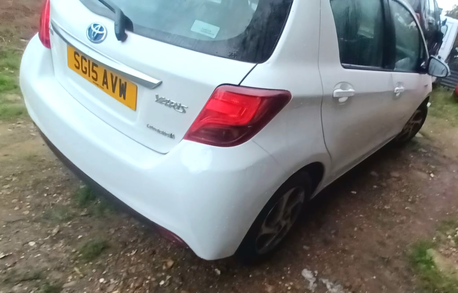 Used Toyota Yaris 2015 for sale - 77736957: Photo 17