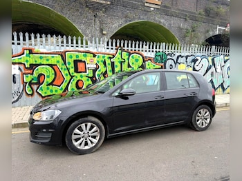 Used Volkswagen Golf 2014 for sale - 78232550: Photo
