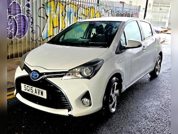 Used Toyota Yaris 2015 for sale - 78463435: Photo
