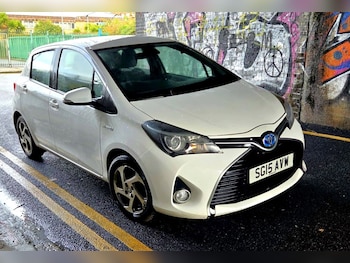 Used Toyota Yaris 2015 for sale - 78463435: Photo