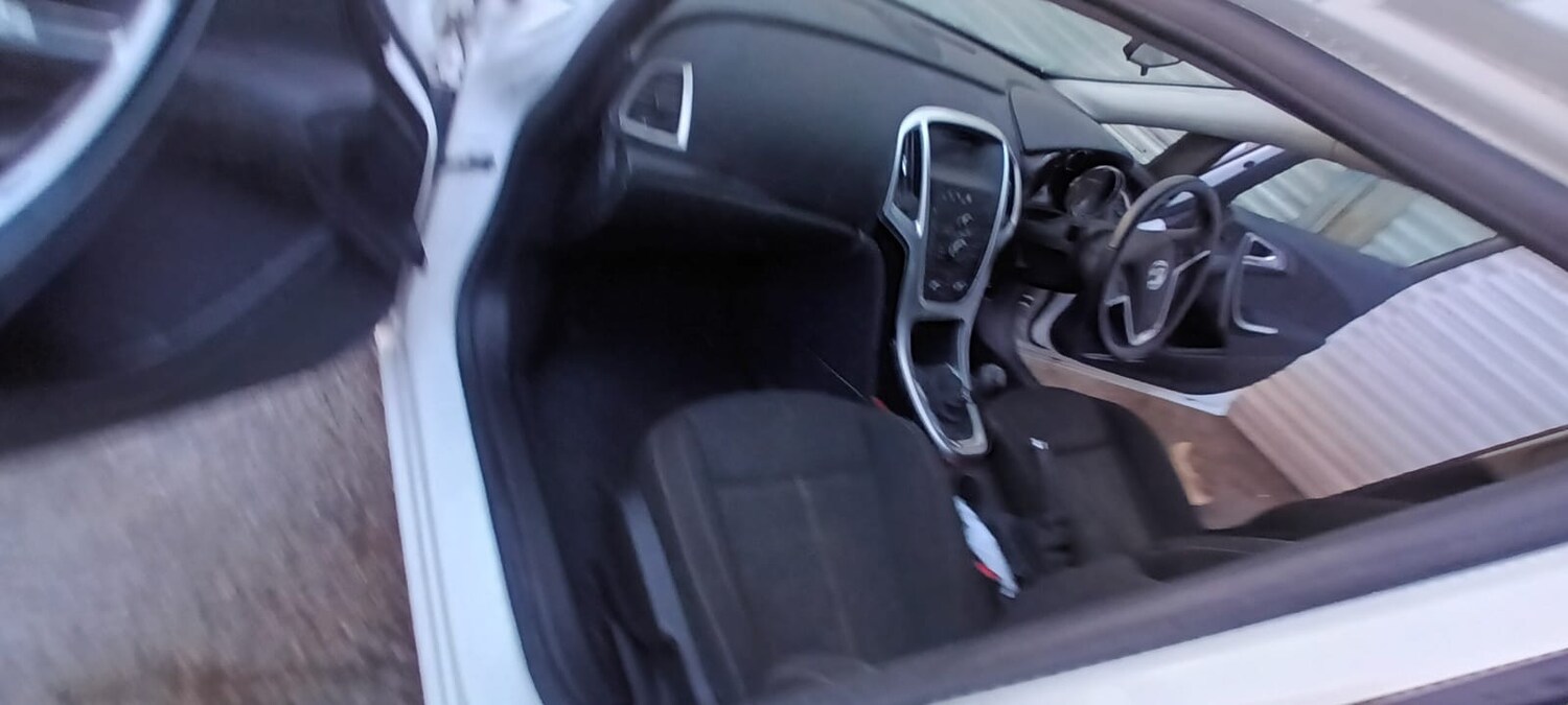 Used Vauxhall Astra 2014 for sale - 78156470: Photo 16