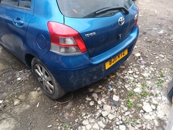 Used Toyota Yaris 2011 for sale - 78300781: Photo