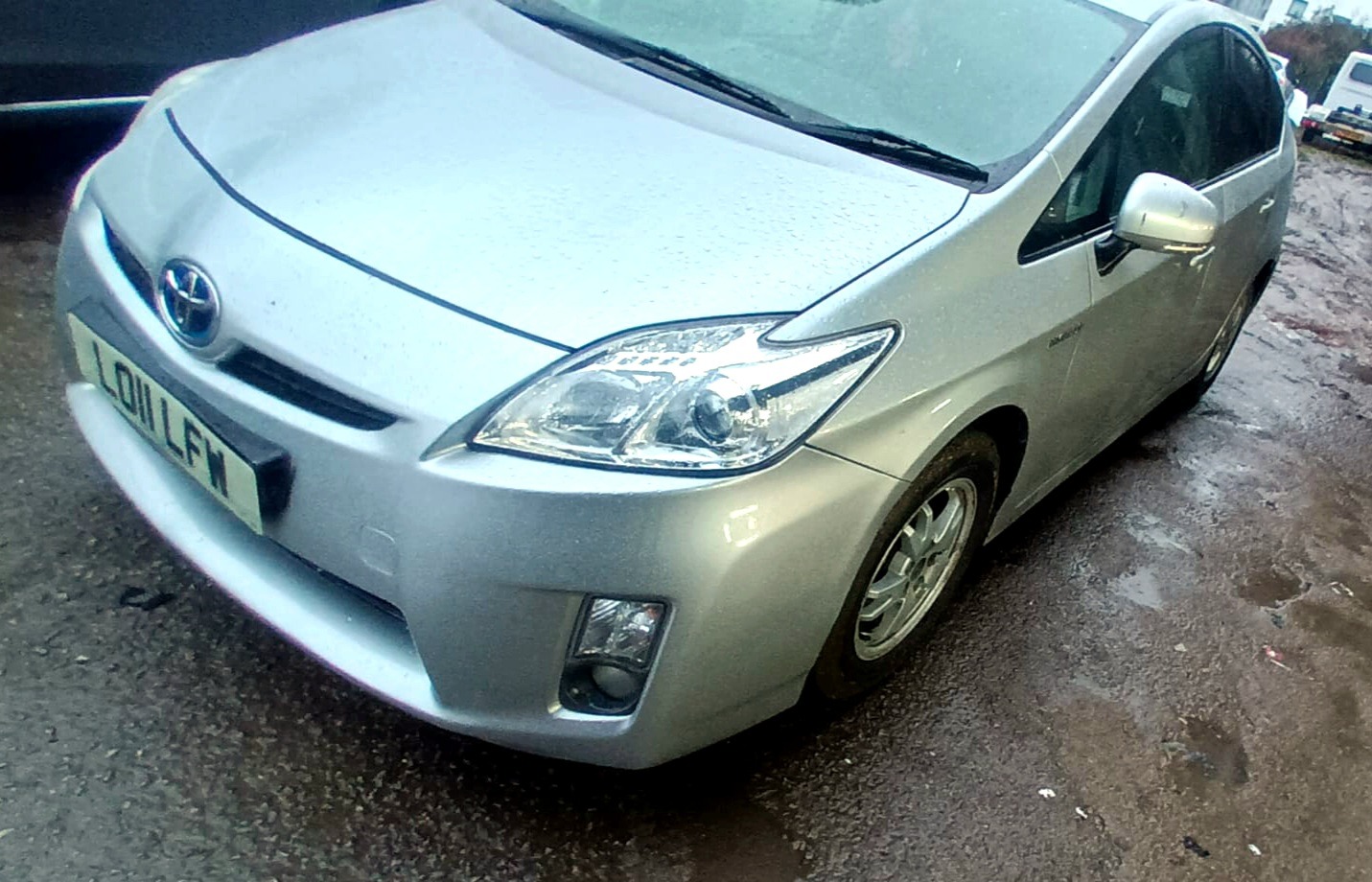 Used Toyota Prius 2011 for sale - 77978906: Photo 3