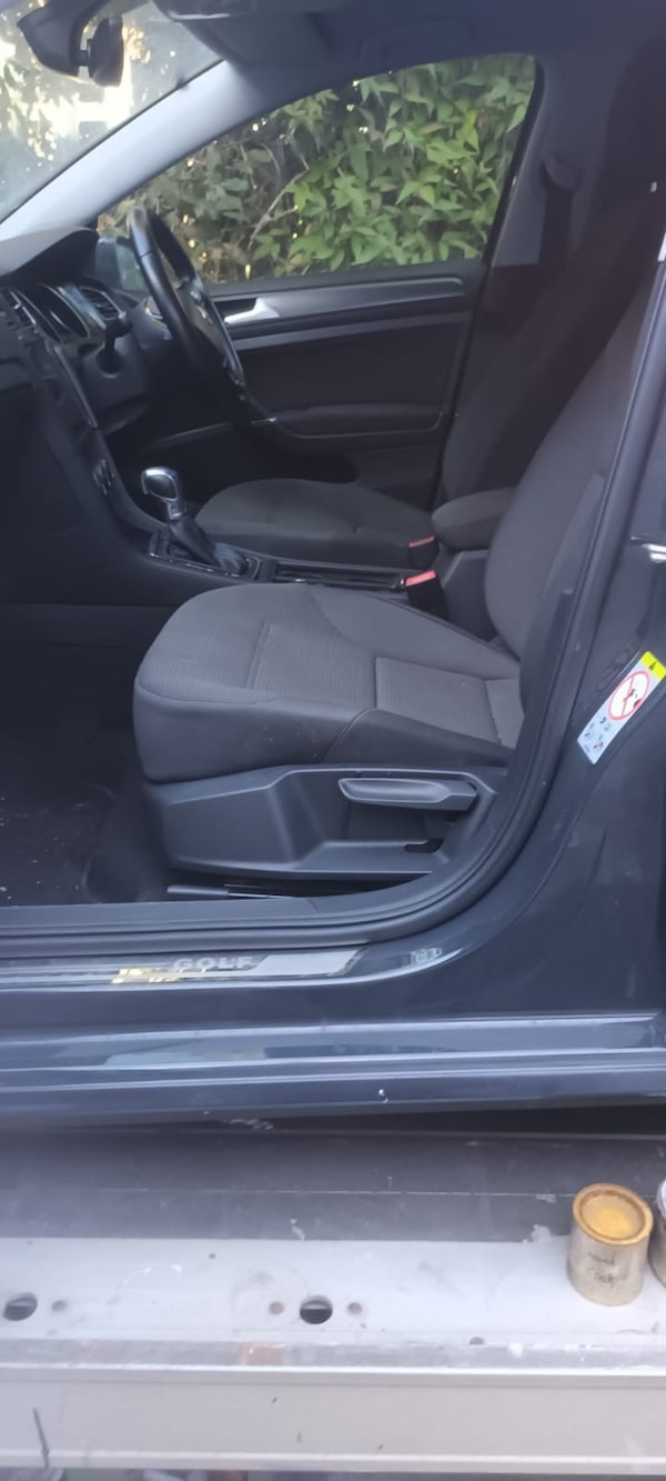 Used Volkswagen Golf 2018 for sale - 76294427: Photo 7