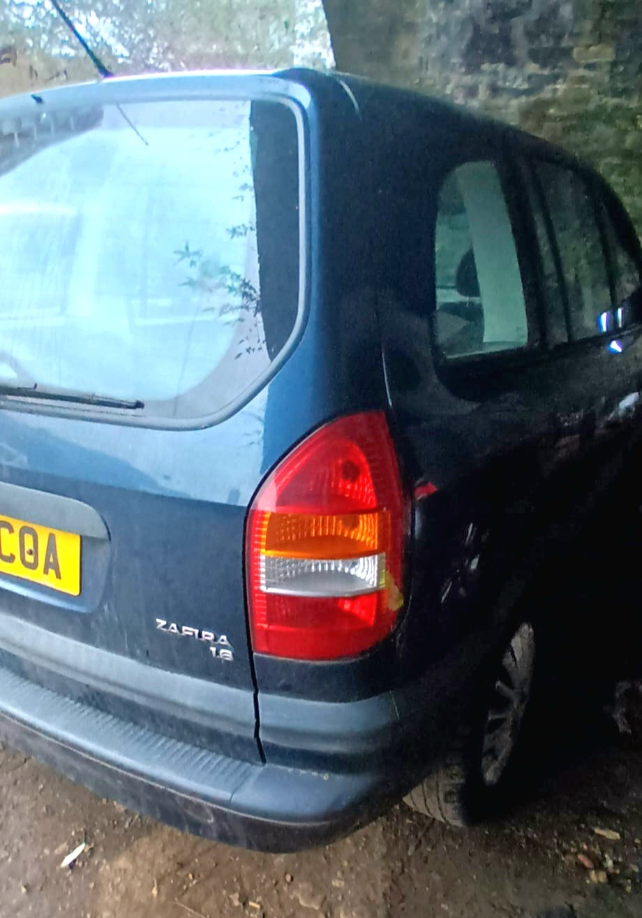 Used Vauxhall Zafira 2003 for sale - 77416945: Photo 3