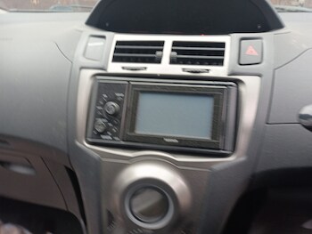 Used Toyota Yaris 2011 for sale - 78549667: Photo