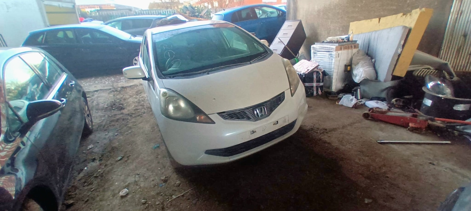 Used Honda Fit 2021 for sale - 77641101: Photo 2