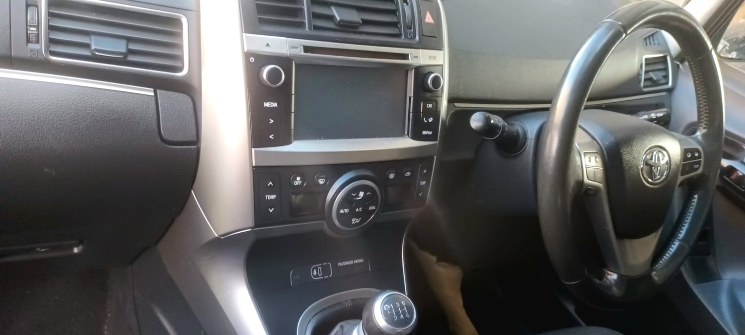 Used Toyota Verso 2015 for sale - 77334172: Photo 19