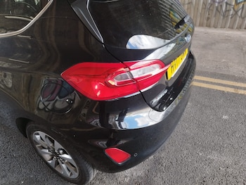 Used Ford Fiesta 2017 for sale - 78660219: Photo