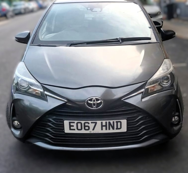Used Toyota Yaris 2017 for sale - 76190580: Photo 1