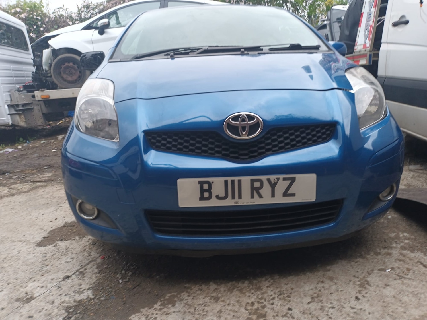 Used Toyota Yaris 2011 for sale - 76190407: Photo 6