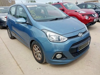 Used Hyundai i10 2015 for sale - 79226360: Photo