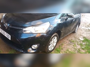 Used Toyota Verso 2015 for sale - 78463422: Photo