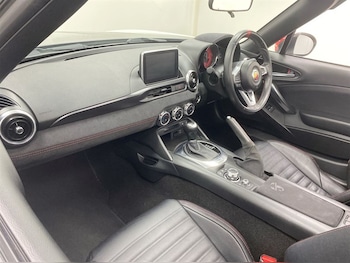 Used Abarth 124 Spider 2016 for sale - 78320277: Photo