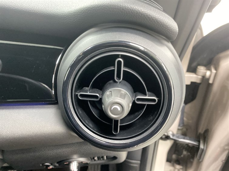 Used MINI Hatch 2021 for sale - 77770481: Photo 36