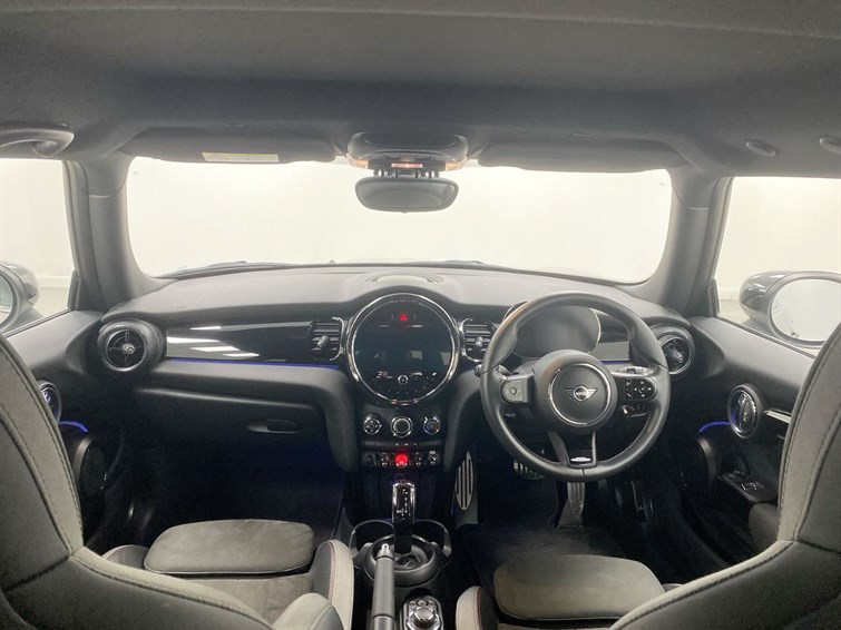 Used MINI Hatch 2021 for sale - 77770481: Photo 4