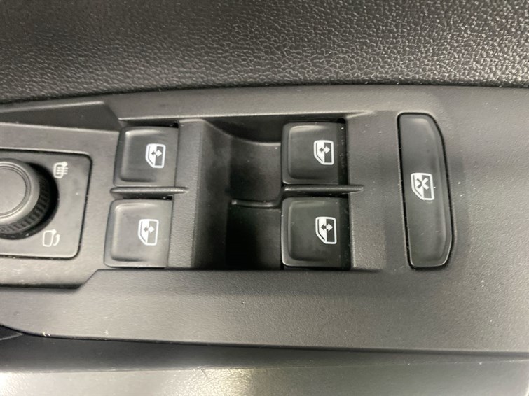 Used Volkswagen Taigo 2023 for sale - 77210587: Photo 33