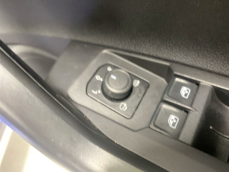 Used Volkswagen Taigo 2023 for sale - 77210587: Photo 36