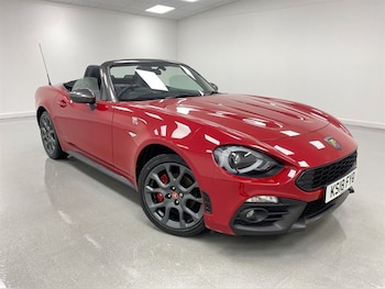 Used Abarth 124 Spider 2018 for sale - 77210490: Photo