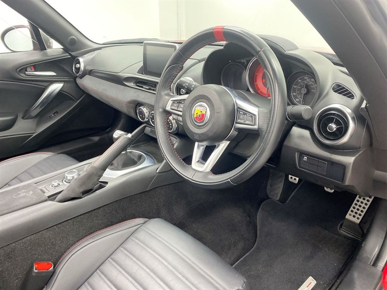 Used Abarth 124 Spider 2018 for sale - 77210490: Photo 32