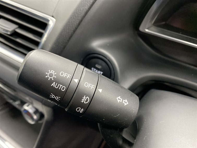 Used Mazda Mazda3 2015 for sale - 77457326: Photo 39