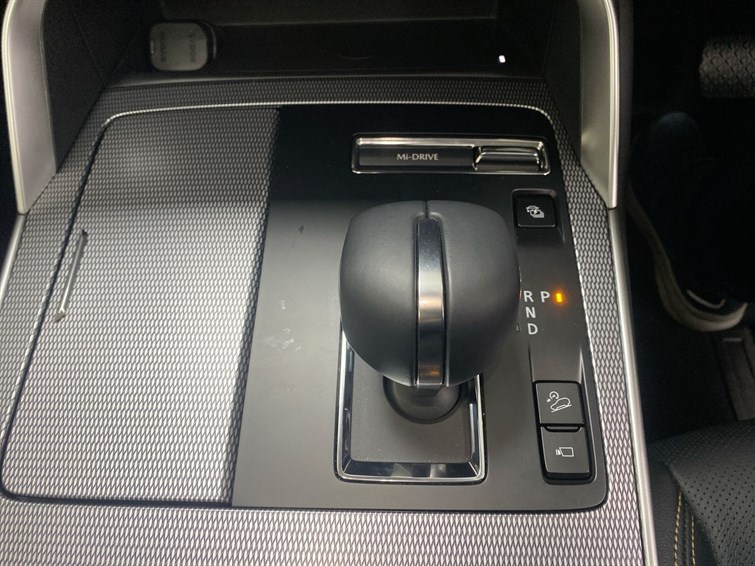 Used Mazda CX-60 2025 for sale - 77210432: Photo 47