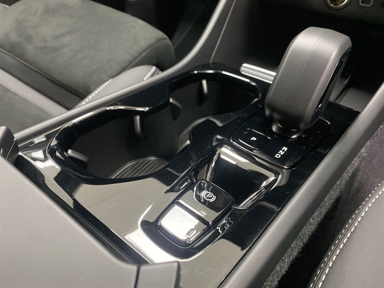 Used Volvo XC40 2024 for sale - 77210476: Photo 50