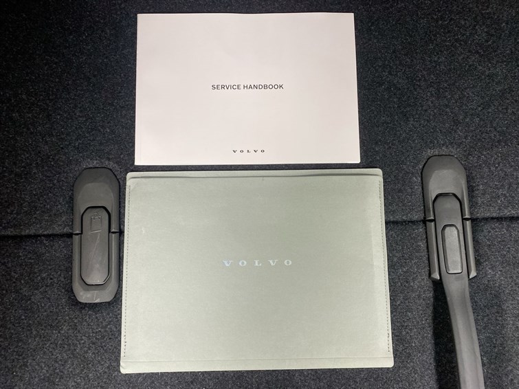 Used Volvo XC40 2024 for sale - 77210476: Photo 53