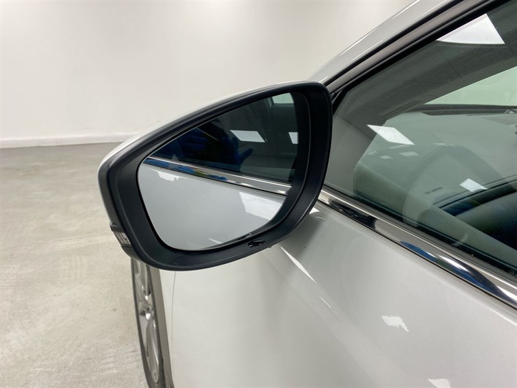 Used Mazda CX-30 2023 for sale - 78215685: Photo 25