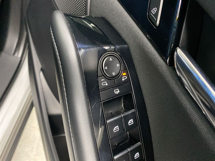 Used Mazda CX-30 2023 for sale - 78215685: Photo 33