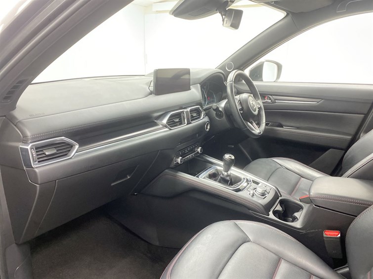 Used Mazda CX-5 2023 for sale - 77210477: Photo 2