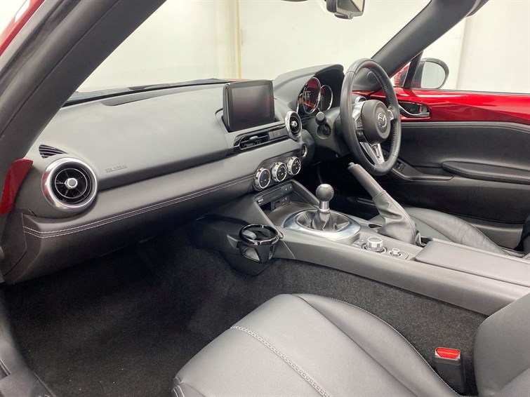 Used Mazda MX-5 2023 for sale - 77210422: Photo 2