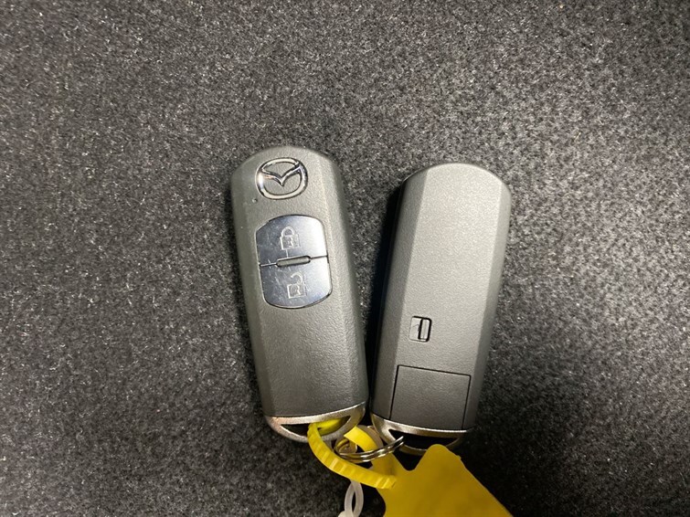 Used Mazda Mazda2 2022 for sale - 77941463: Photo 55