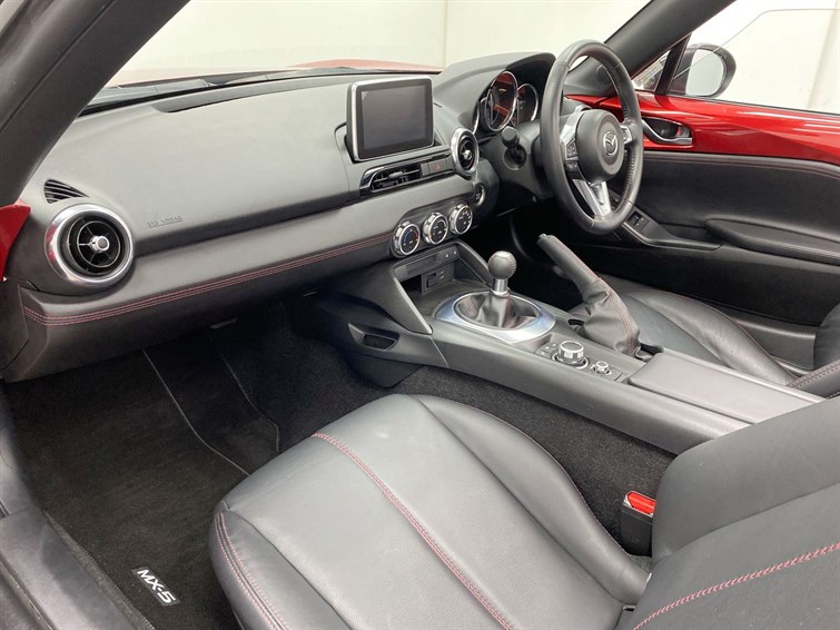 Used Mazda MX-5 2016 for sale - 77210434: Photo 2