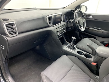 Used Kia Sportage 2021 for sale - 77210601: Photo