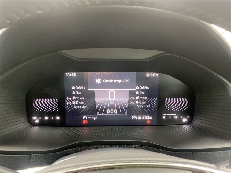 Used Skoda Karoq 2023 for sale - 77613671: Photo 11