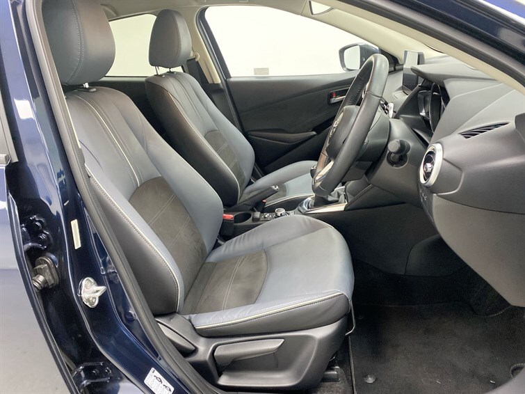 Used Mazda Mazda2 2022 for sale - 77512123: Photo 31