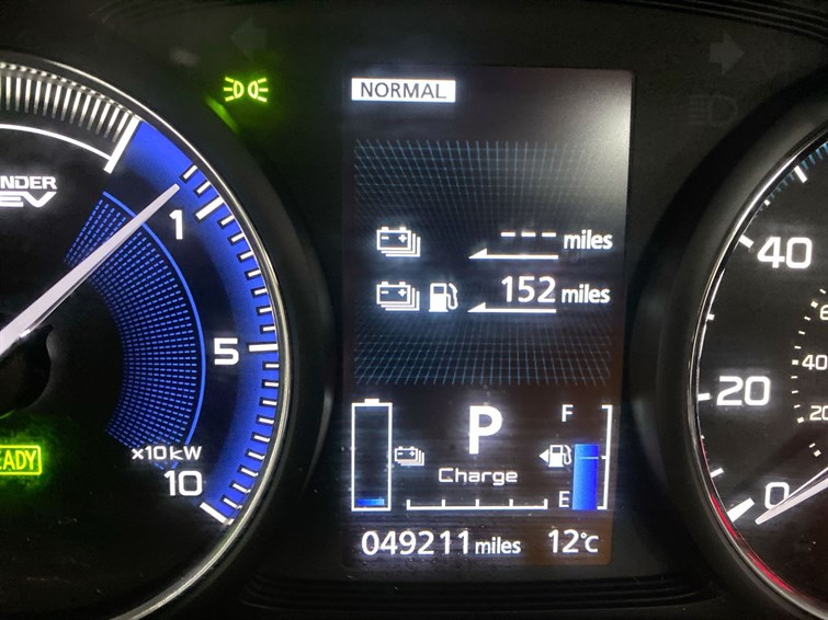 Used Mitsubishi Outlander 2019 for sale - 77210463: Photo 40