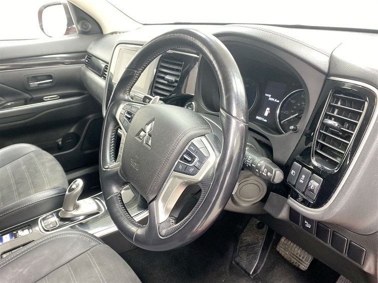 Used Mitsubishi Outlander 2019 for sale - 77210463: Photo 43